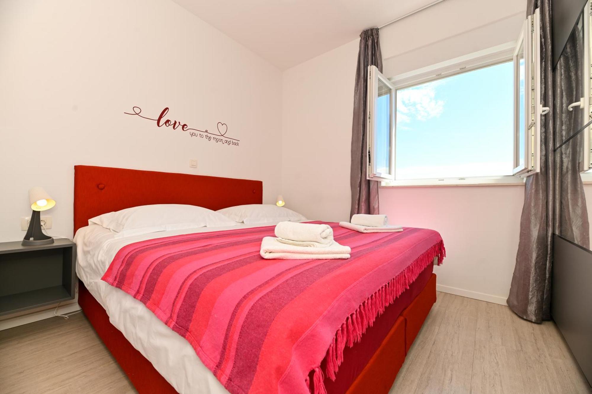 Marko Apartment *