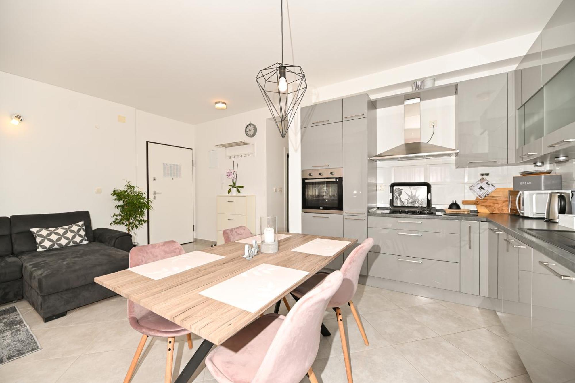 Apartment Marko Trogir